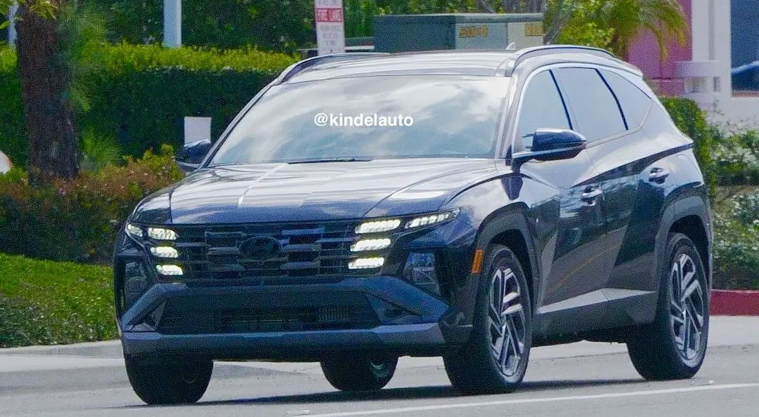 US-Spec 2025 Tucson Facelift Spied Ahead NY Debut