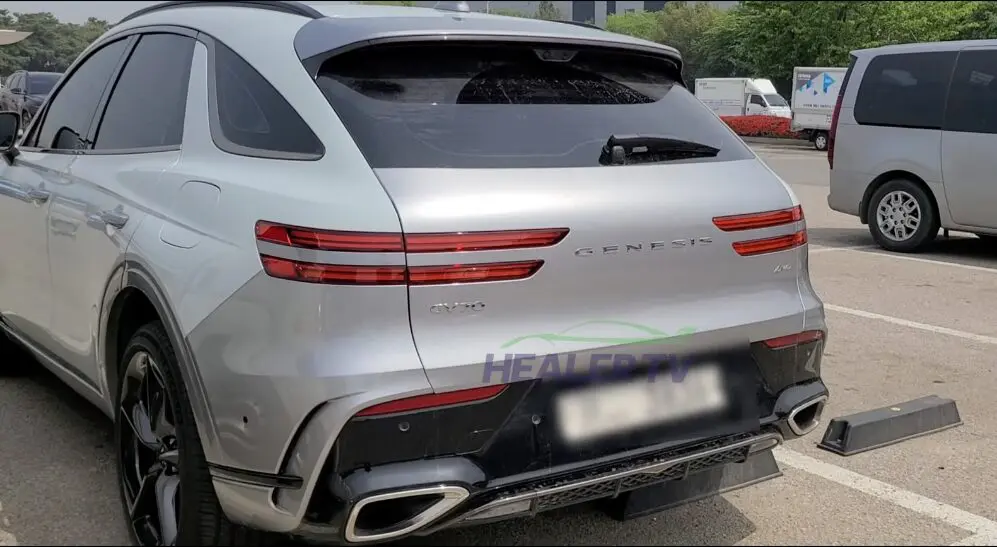 Genesis GV70 Sport Facelift Captured in the Wild