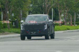 kia ev pickup ev9 test mule