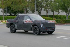 kia ev pickup ev9 test mule