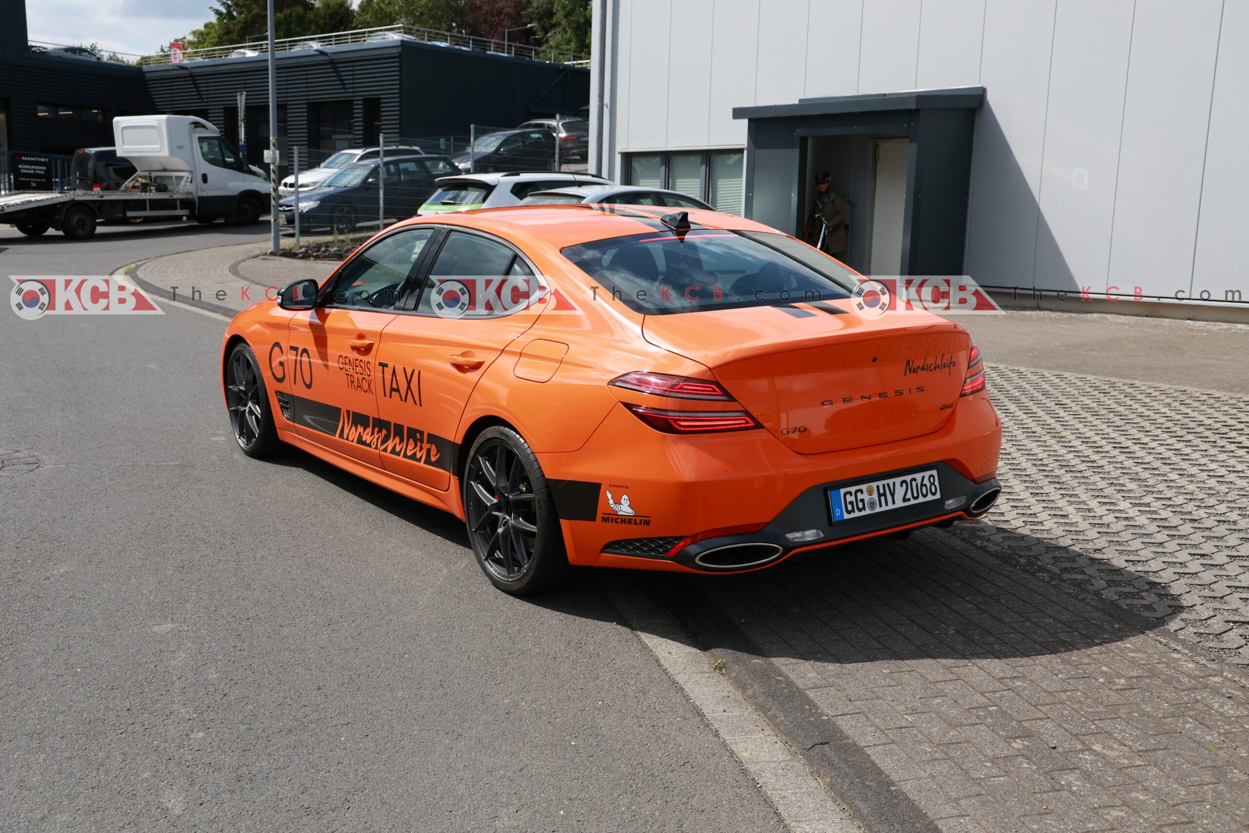 genesis g70 track taxi nordschleife 6