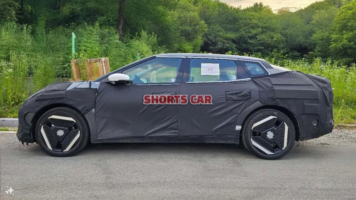 kia ev4 sideview