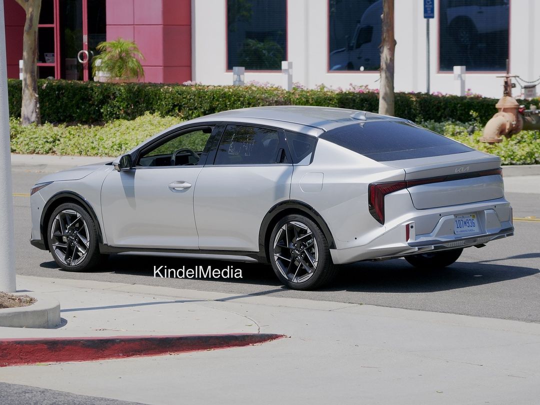 us-spec kia k4 gt line spied kindelmedia