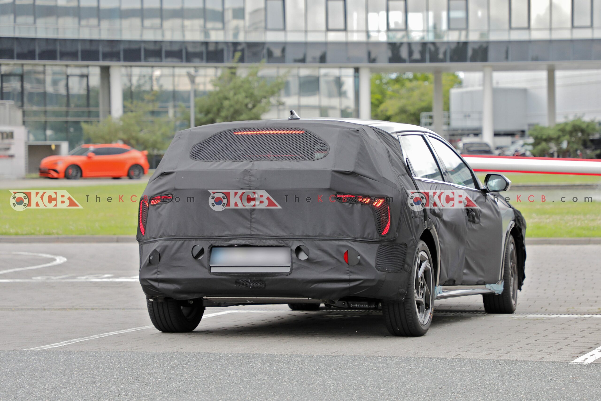 kia ceed sucessor k4 spied 4