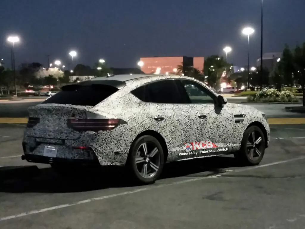 us spec genesis gv80 coupe prototype spied 2