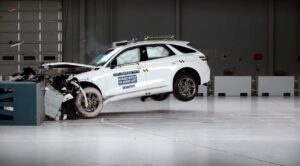 2025 genesis gv70 iihs top safety pick +