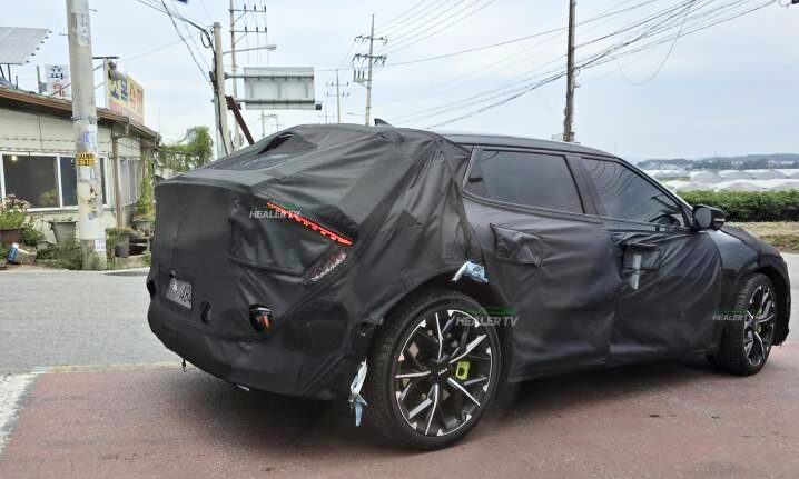 kia ev6 gt facelift spied