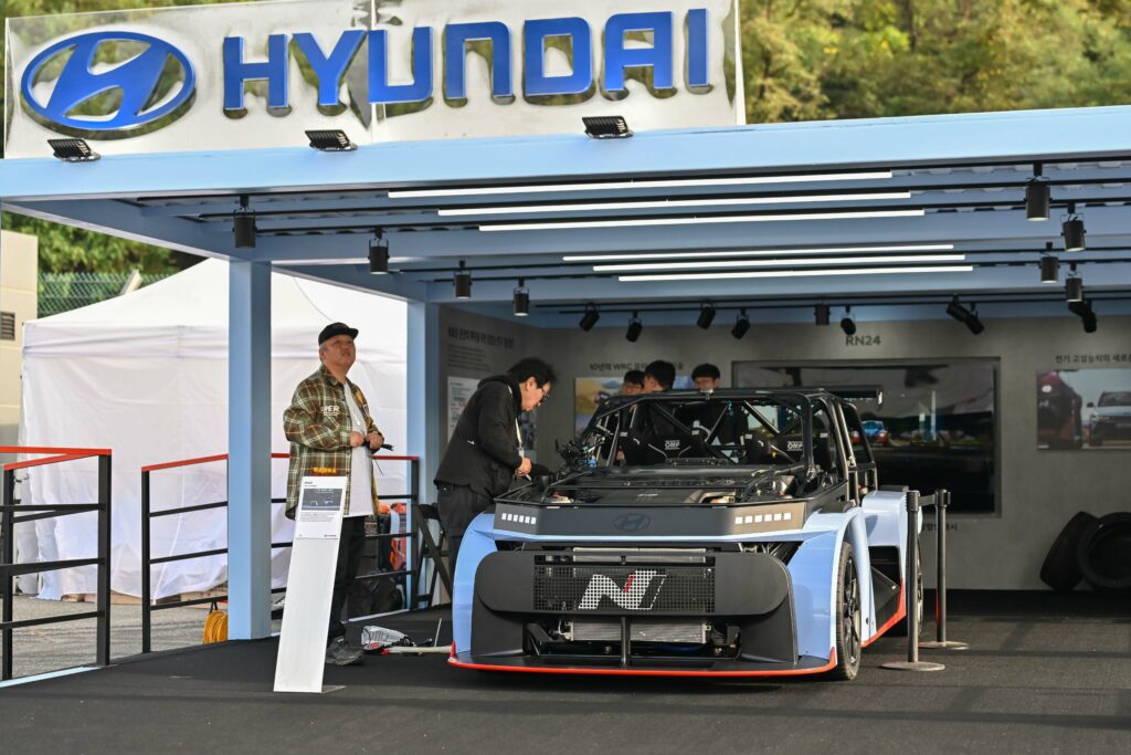 (Image 4) Hyundai Motor and Toyota Motor Corporation Drive Motorsport Culture at Hyundai N x TOYOTA GAZOO Racing