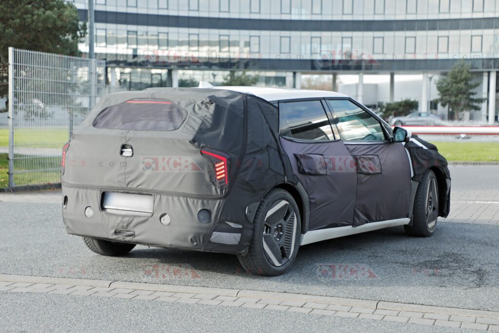 kia ev4 hatchback production taillights