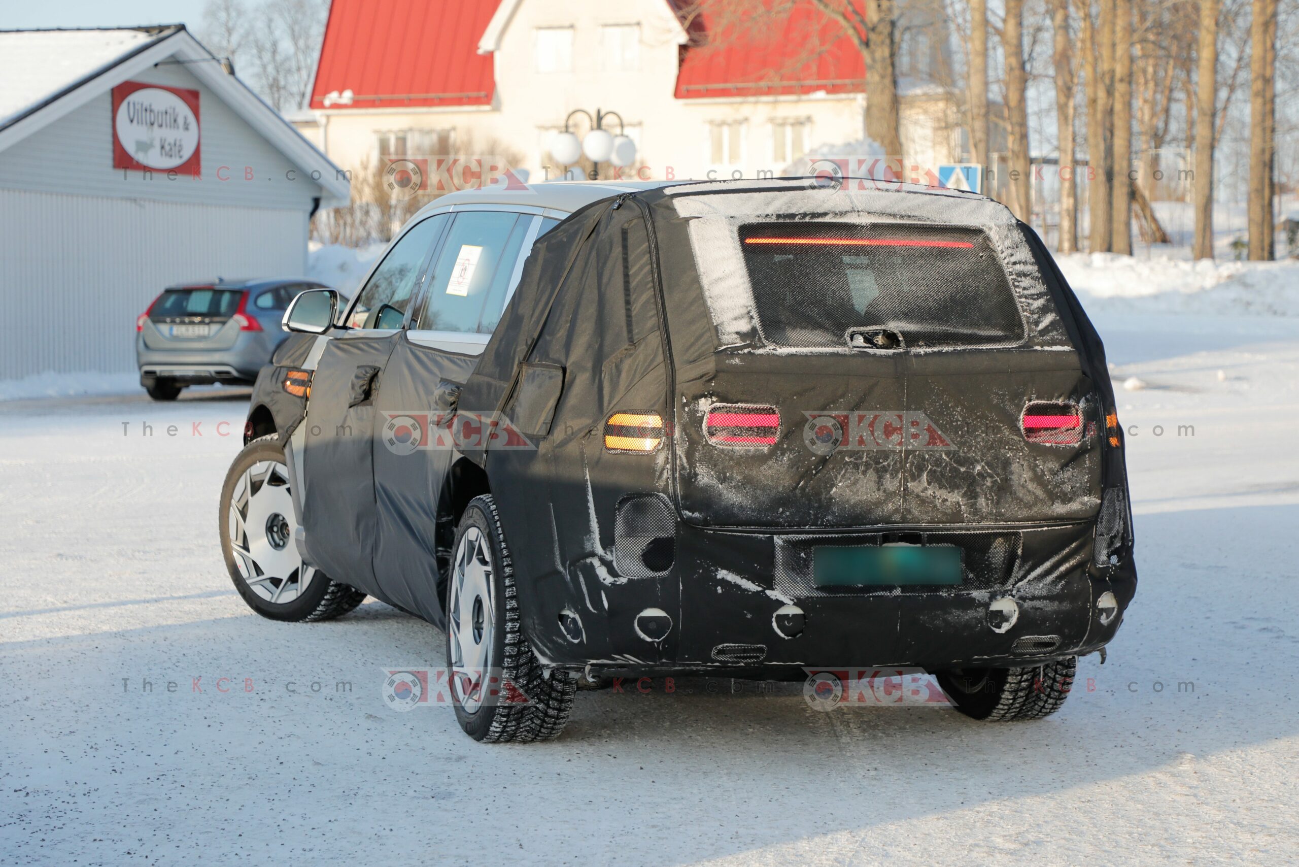 genesis gv90 spied in the snow 3