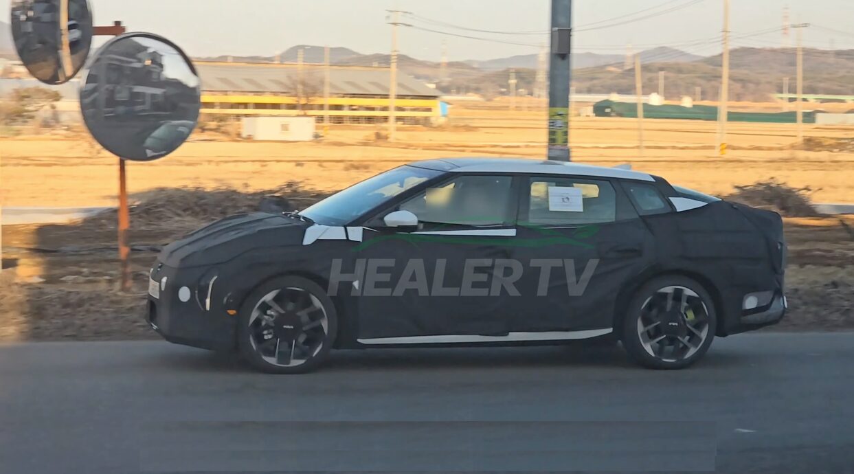 kia ev4 gt spied for the first time