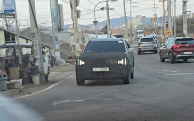 KIA Seltos LED DRL Signature Spied