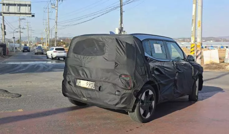 KIA EV2 P2 Prototype Spied with Production Lights Back & Forth