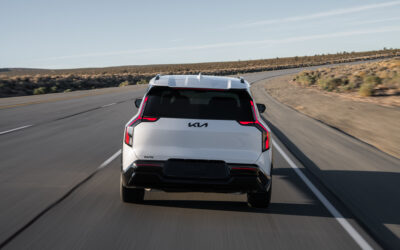 2026 Kia EV9 Boasts Up to 305 Miles of All-Electric Range, Adds New Nightfall Edition
