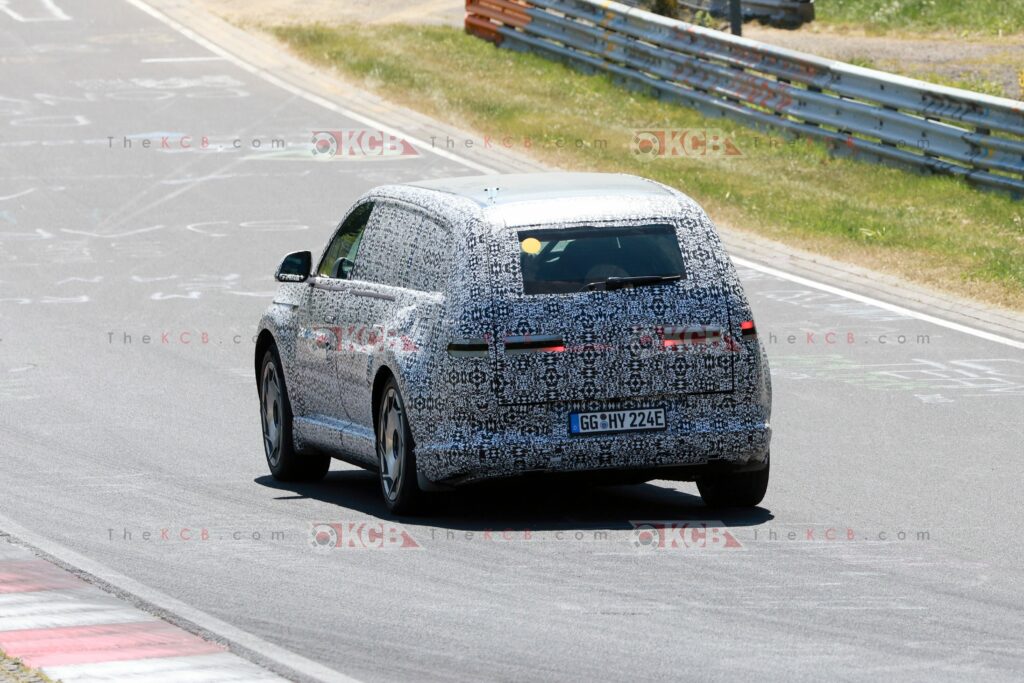 Genesis GV90 loses camouflage nurburgring