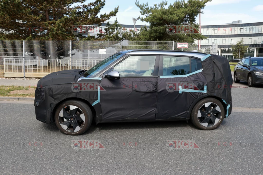 KIA EV2