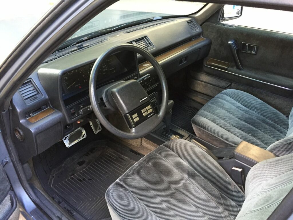 hyundai grandeur l 1st gen 3