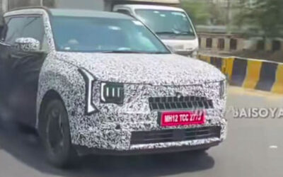 Next-Gen KIA Seltos LED Signature Spotted Undisguised