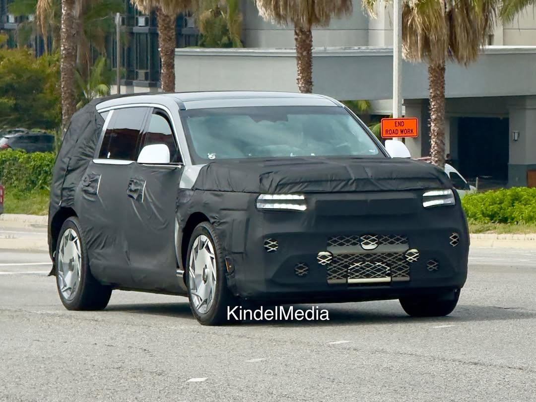 us spec genesis gv90 spied in california