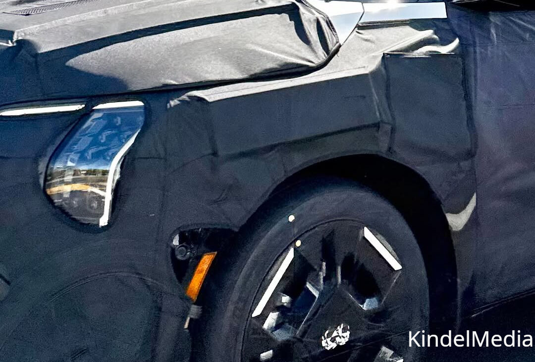 First US-Spec Kia EV3 Spotted Testing with Orange Catadioptric Markers, Confirming North American Launch