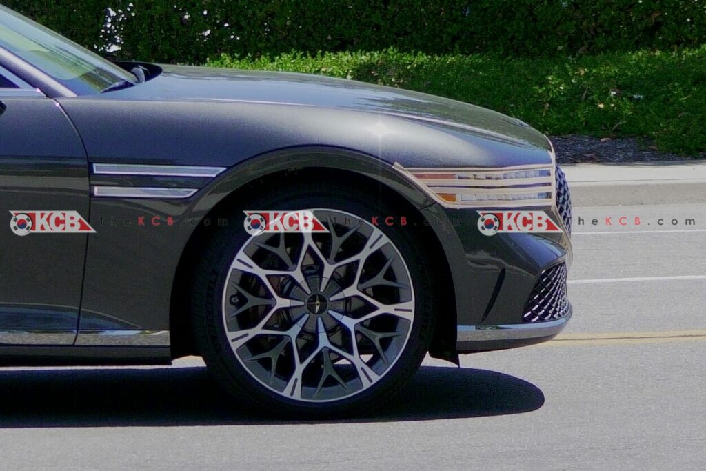 genesis g90 facelift begins testing