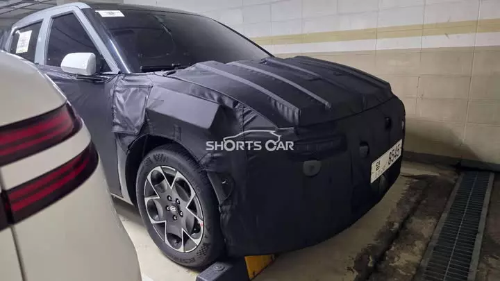 hyundai ioniq 2 spied for the first time 5