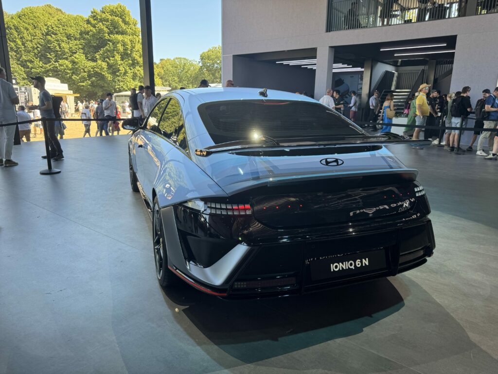 hyundai ioniq 6 n live gallery 1