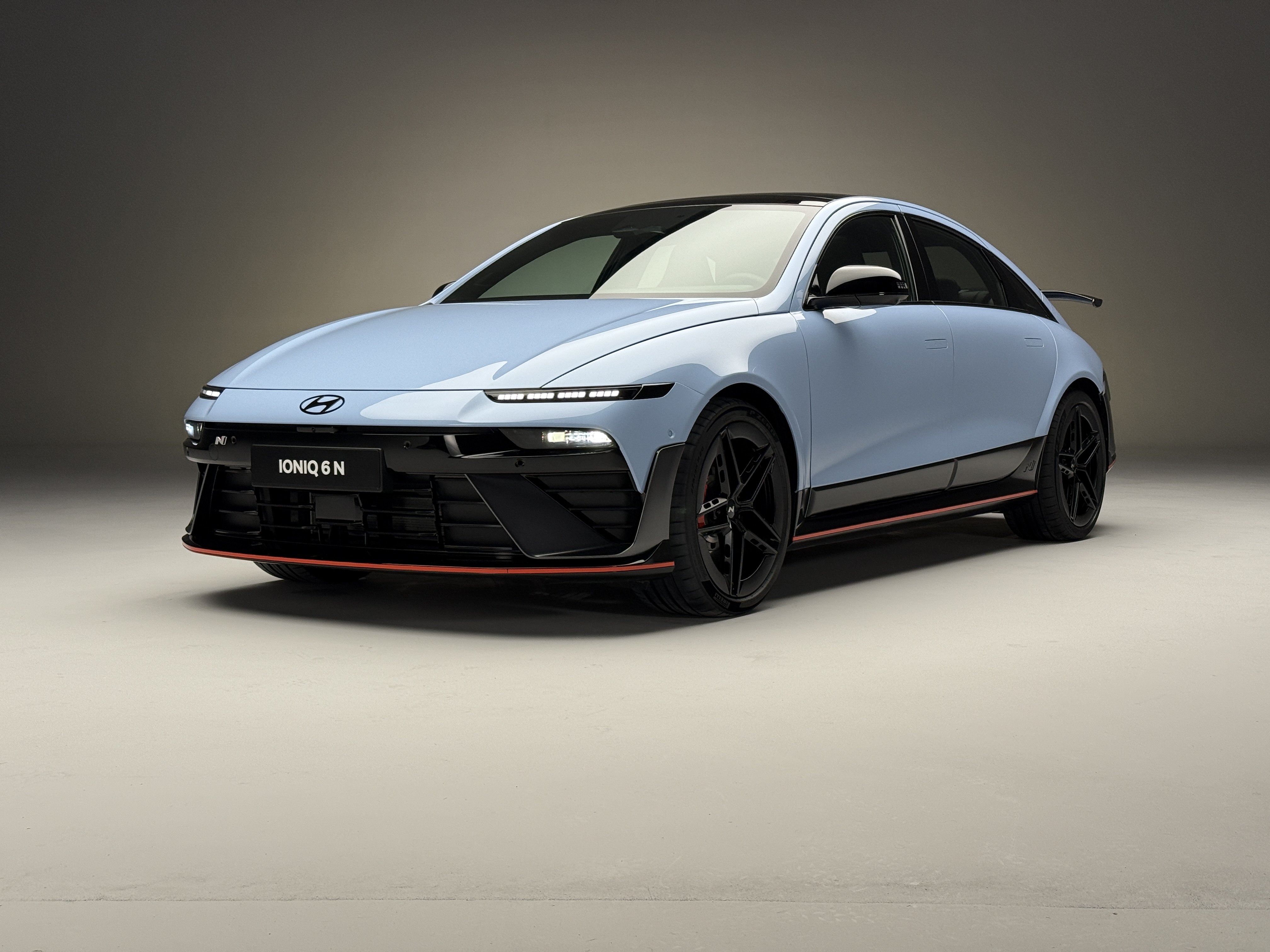 hyundai ioniq 6 n live gallery 1