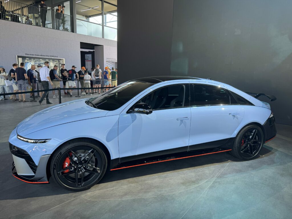hyundai ioniq 6 n live gallery 2