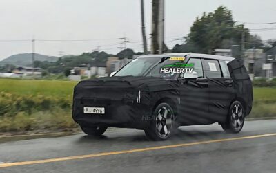 2027 Hyundai Santa Fe Facelift Prototype Reveals Dramatic Design Overhaul