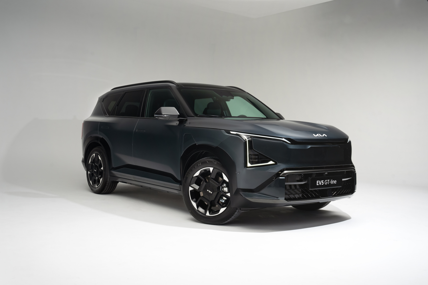 Kia ev5 priced uk
