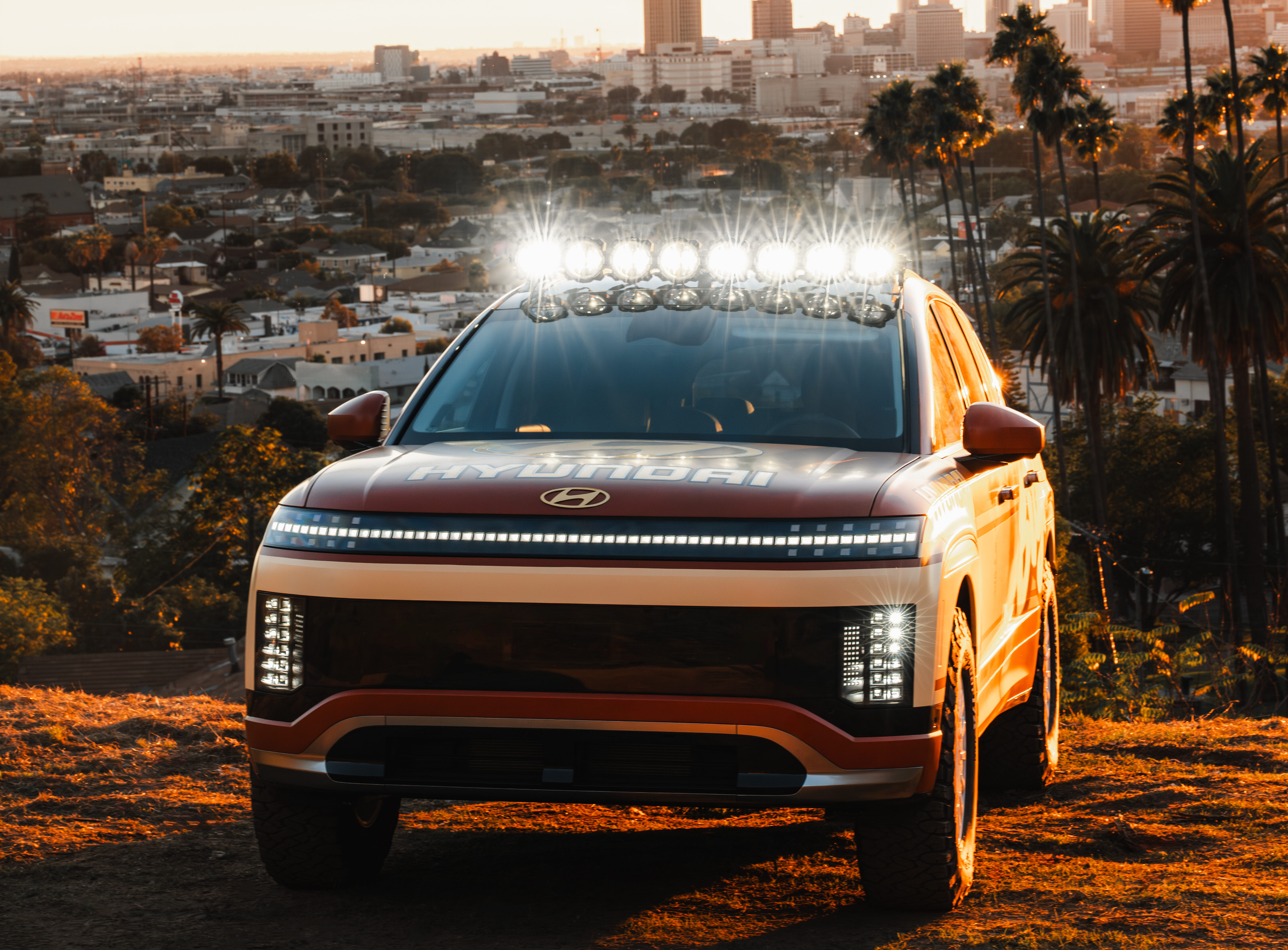 Large-68626-HyundaiSettoGoBigTimewithIONIQ9Off-RoadSUVConceptat2025SEMAShow Ioniq 9 off-road