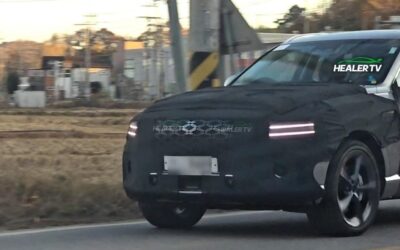 First Genesis GV80 Hybrid P1 Prototype Confirmed New Grille Design