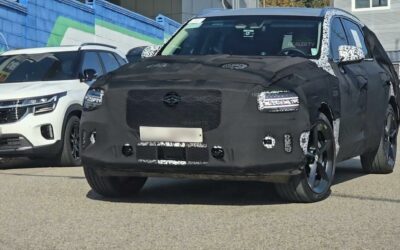 Genesis GV80 Hybrid Spied with New Grille Design