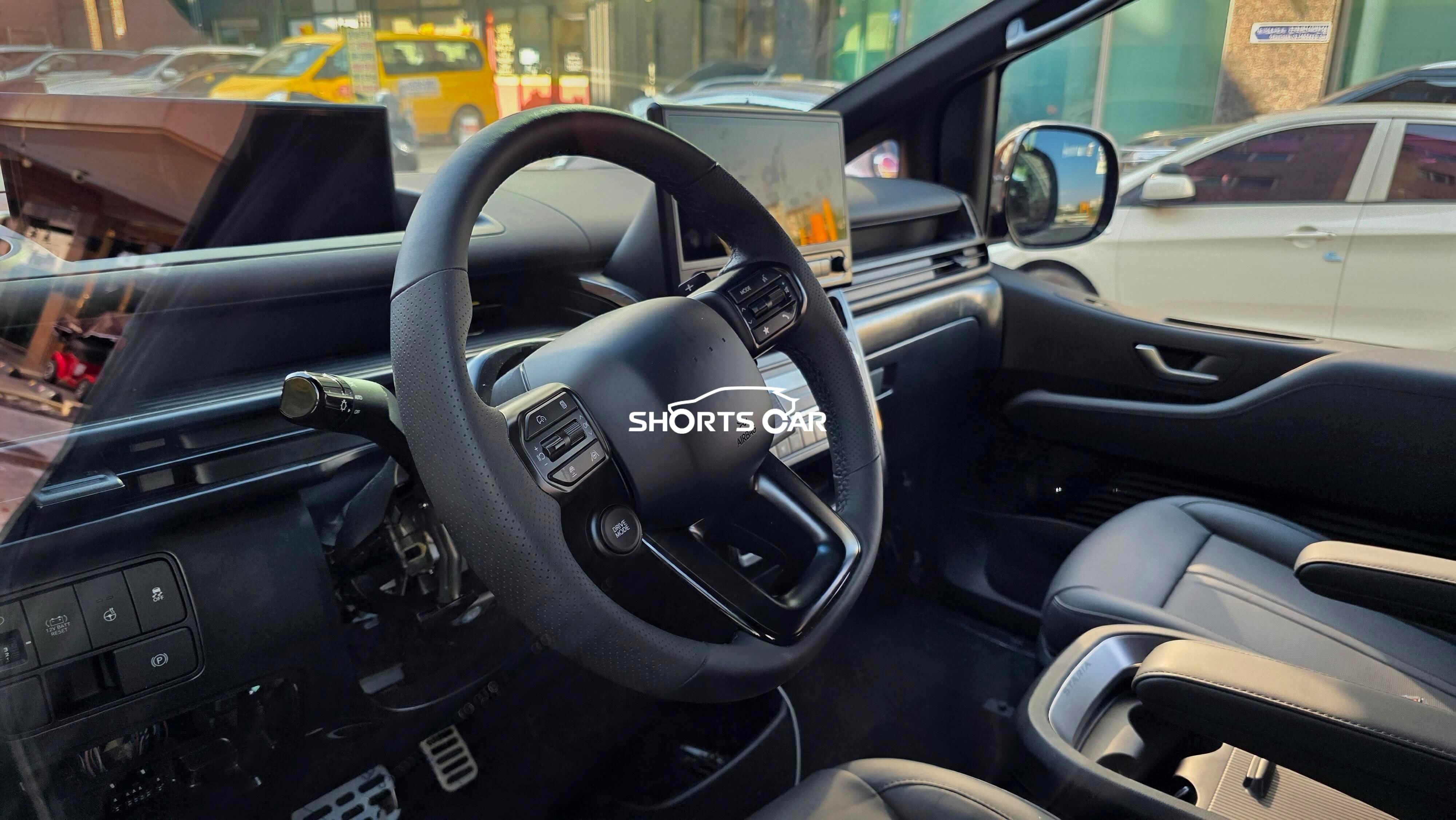 hyundai staria facelift interior undisguised 1 hyundai staria facelift interior undisguised 1