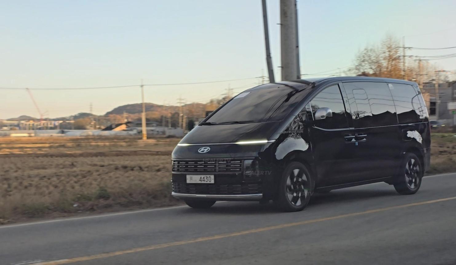 hyundai staria facelift