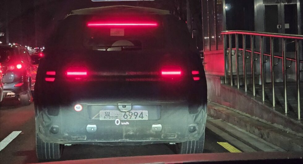 genesis gv90 taillight design confirmed 1