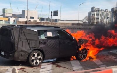 Hyundai Santa Fe Facelift Test Vehicle Catches Fire During Road Testing