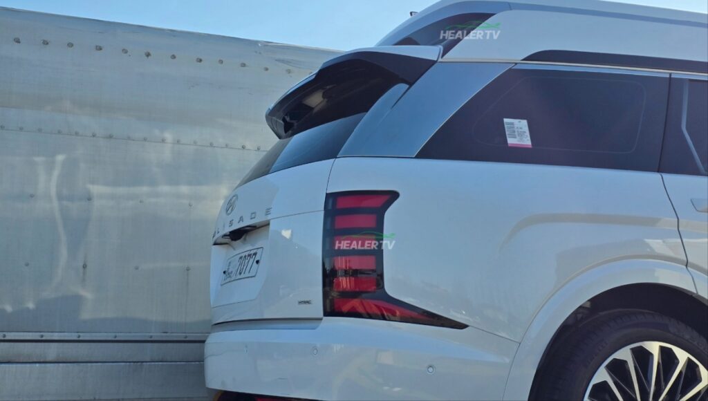 hyundai palisade hi limousine spotted