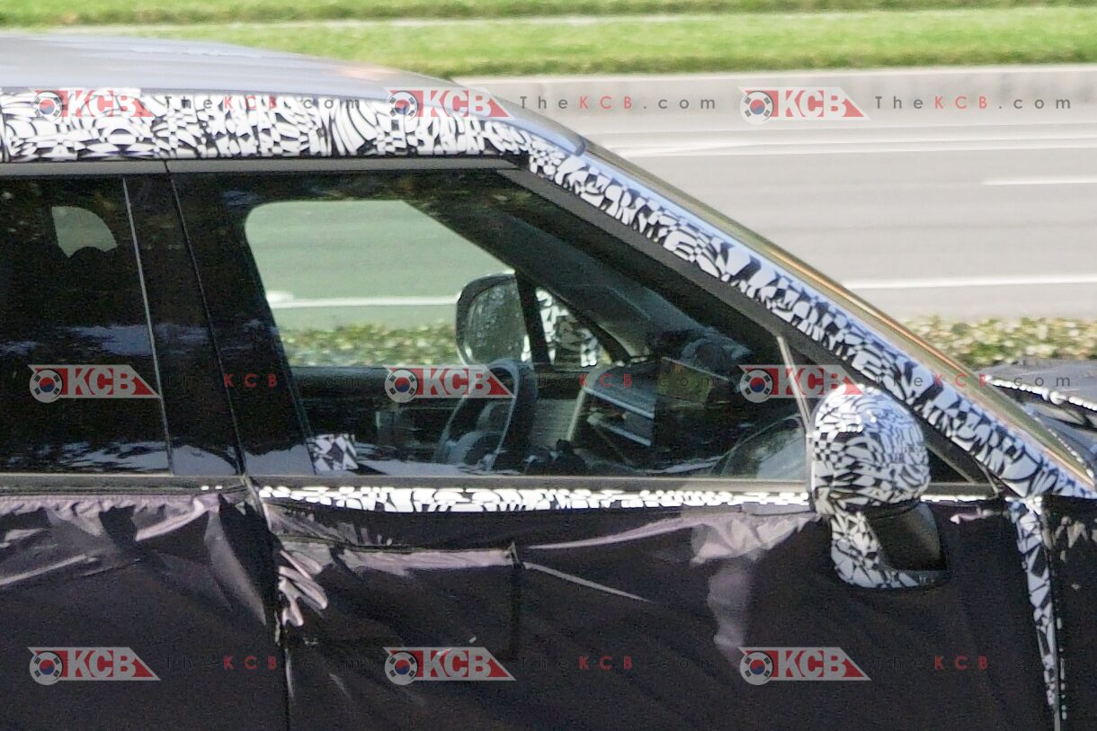 hyundai santa fe interior exposed in california