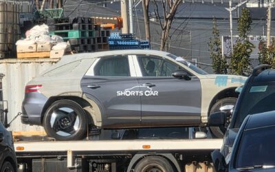 Genesis GV70 Test Mule Spotted with Extended Wheelbase, Fueling Speculation on New Models