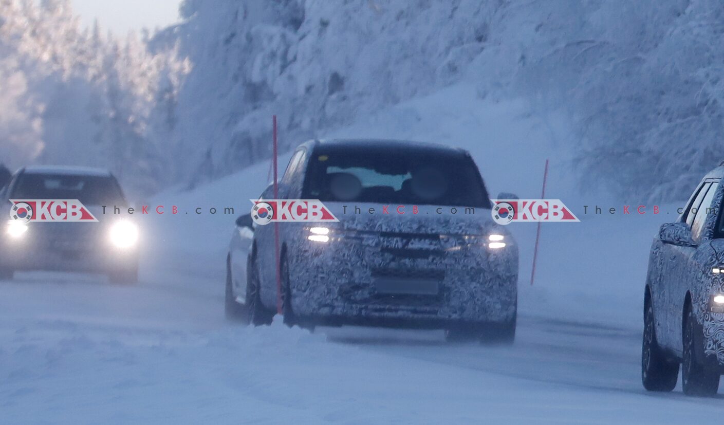 genesis gv90 loses camouflage 3