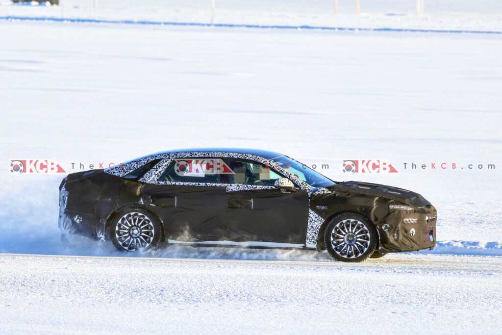 hyundai grandeur facelift pleos spotted 3