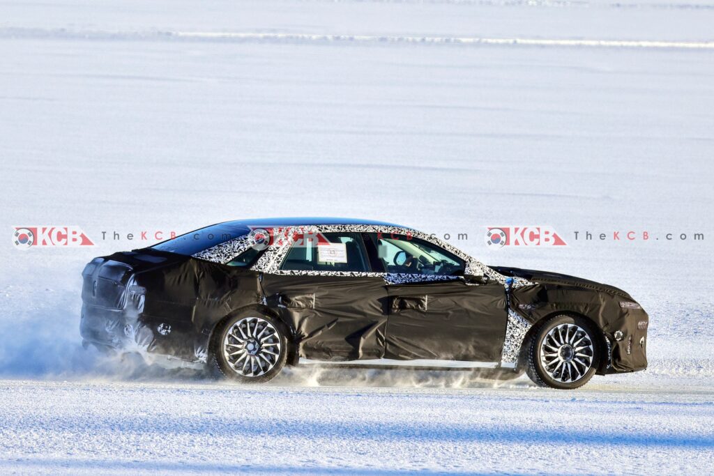 hyundai grandeur facelift pleos spotted 4