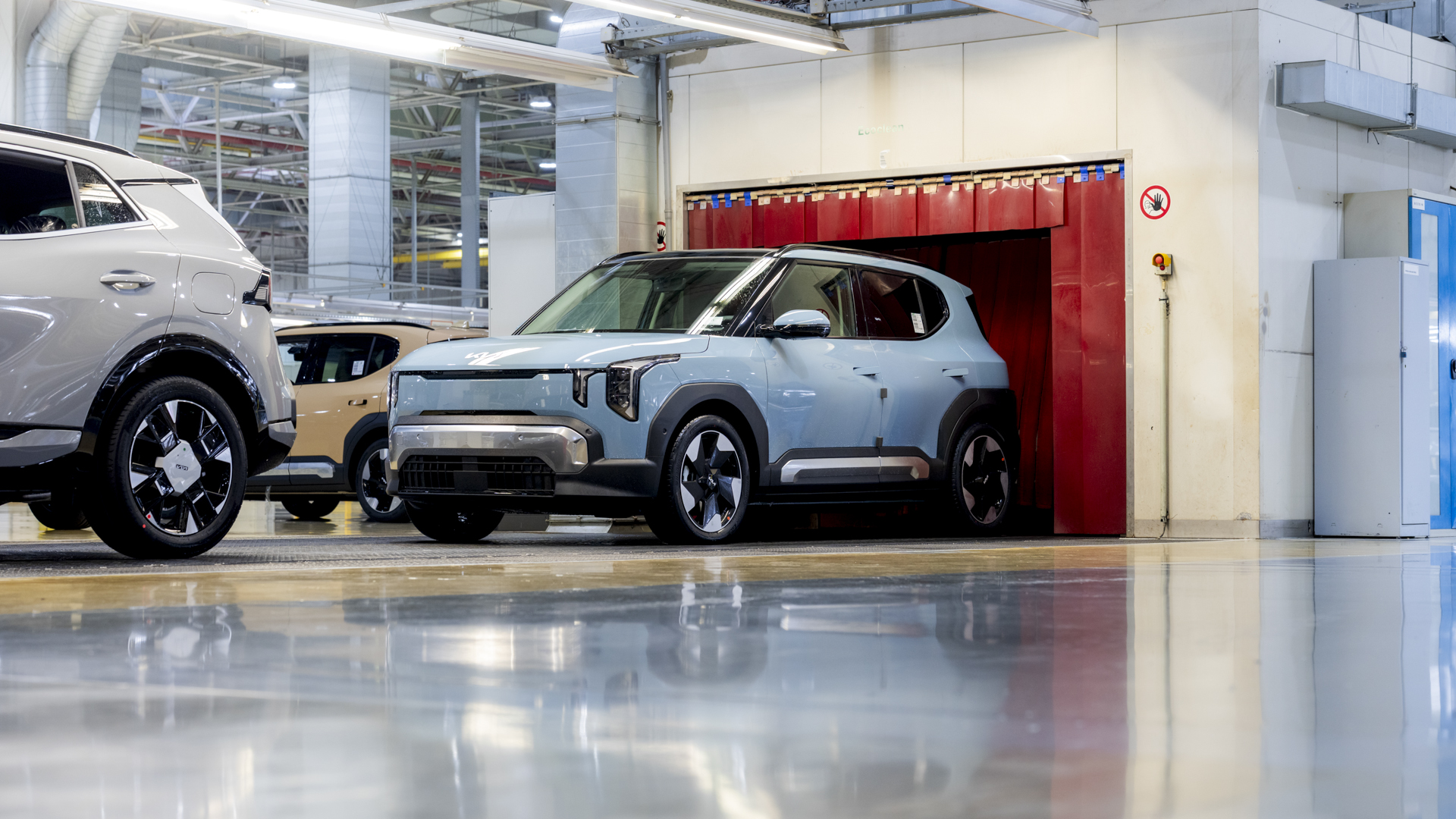 Original-31095-kia-ev2-zilina-start-of-production-assembly-005jpgdigital-1920-x-1080 Kia Begins Production of EV2 in Europe