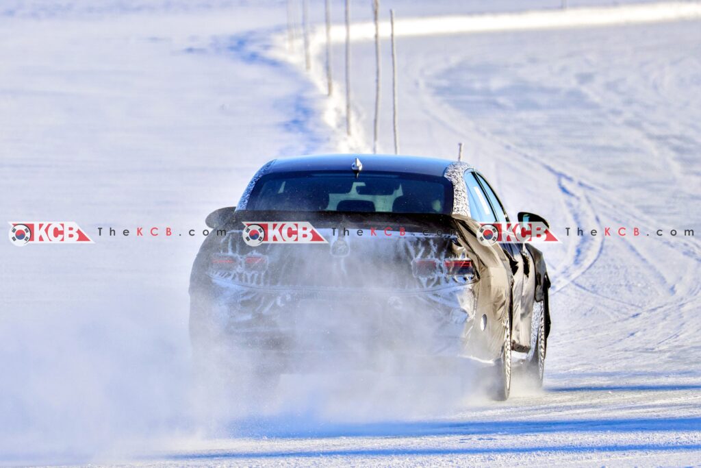 genesis g80 hybrid spotted without pleos connect