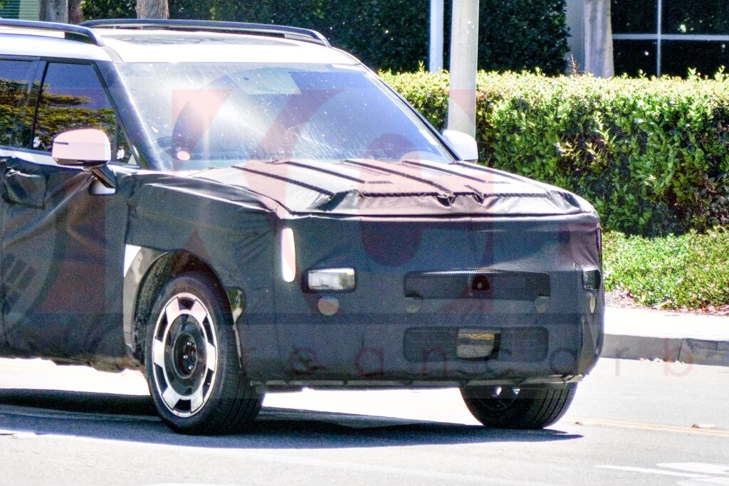 2027 hyundai santa fe facelift 3