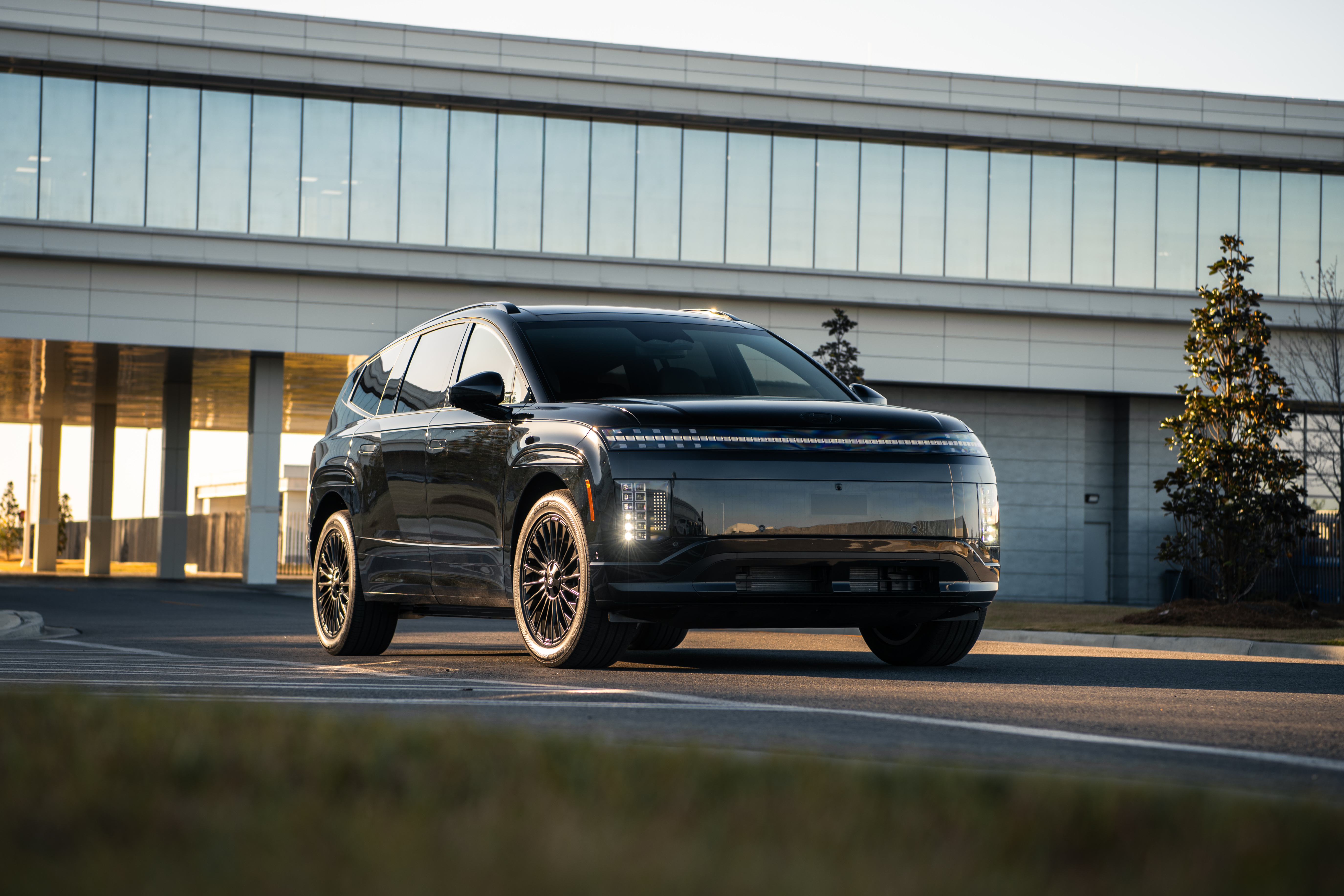 hyundai ioniq 9 calligraphy black ink 2