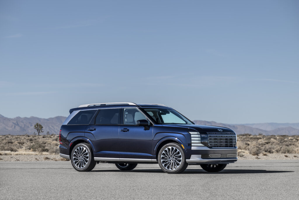 Hyundai Resumes Palisade Sales Following Electric Folding Seats Safety Recall